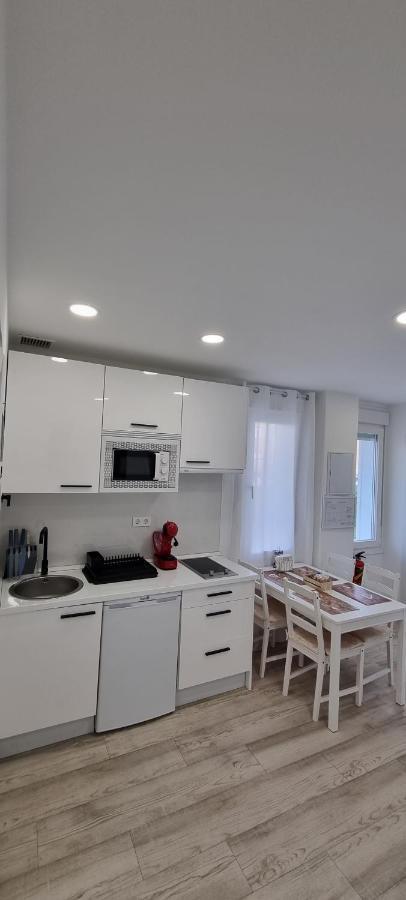 Apartamentos Tanez Santurce A Madrid Exterior foto